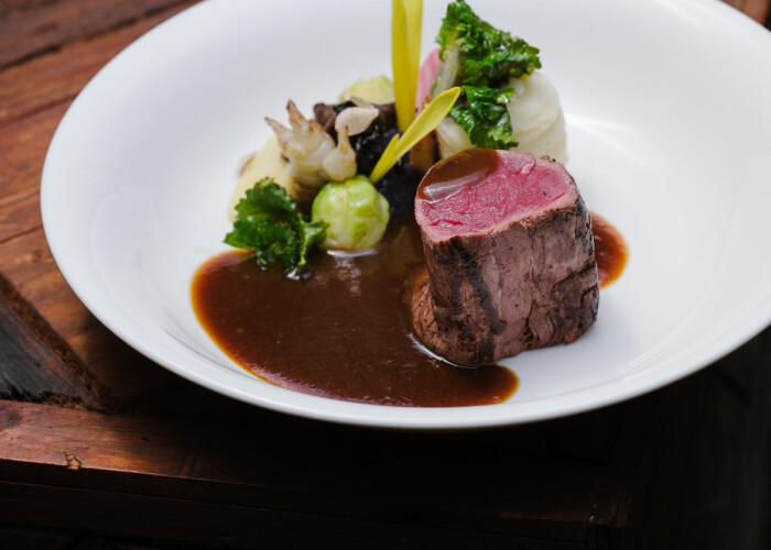 Bistro B23
