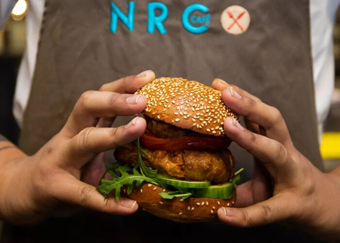 NRC x FG Jubileumburger incl. friet