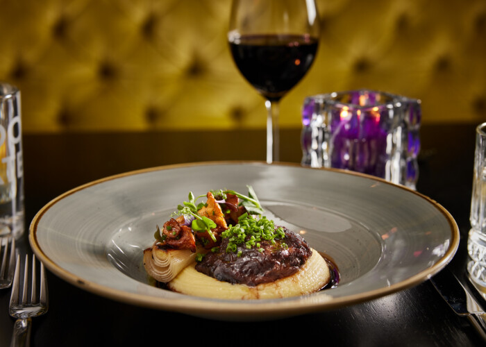 Bar & Brasserie Lumen