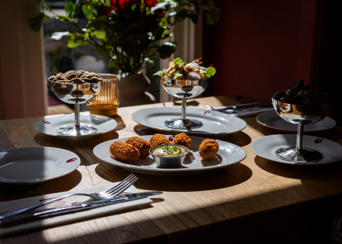 Roose Restobar